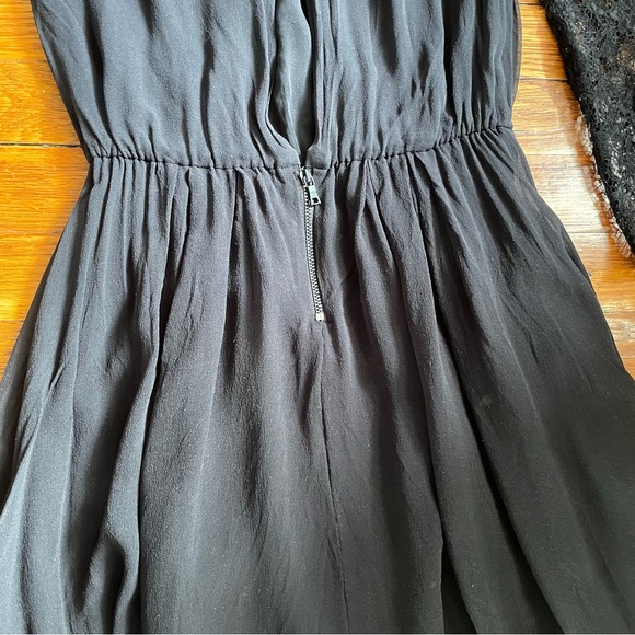 Alice + Olivia Black Lace Long Sleeve Open Back Dress size XS - Picture 10 of 14